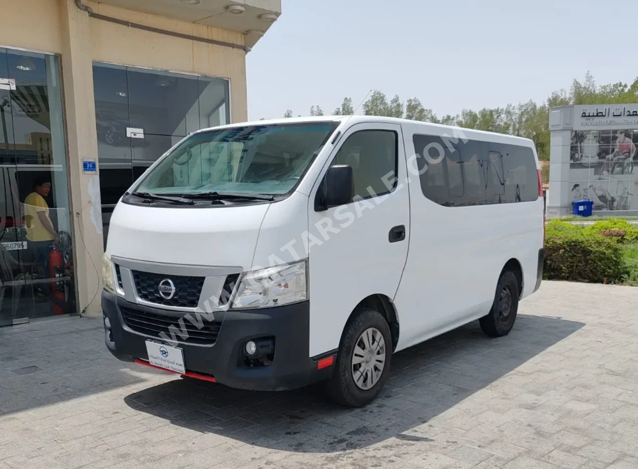 Nissan  Urvan  2016  Manual  262,000 Km  4 Cylinder  Front Wheel Drive (FWD)  Van / Bus  White