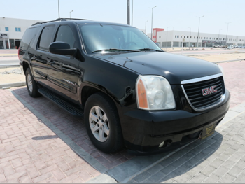 GMC  Yukon  XL  2009  Automatic  195,000 Km  8 Cylinder  Four Wheel Drive (4WD)  SUV  Black