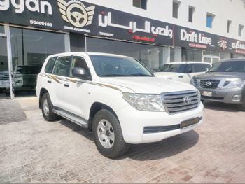 Toyota  Land Cruiser  GX  2011  Automatic  443,000 Km  6 Cylinder  Four Wheel Drive (4WD)  SUV  White