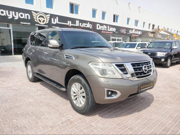 Nissan  Patrol  SE  2014  Automatic  177,000 Km  8 Cylinder  Four Wheel Drive (4WD)  SUV  Gray
