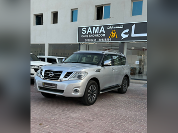 Nissan  Patrol  Platinum  2017  Automatic  157,000 Km  6 Cylinder  Four Wheel Drive (4WD)  SUV  Silver