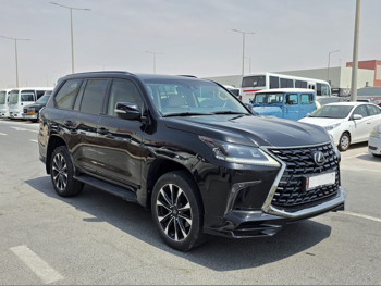 Lexus  LX  570 S Black Edition  2021  Automatic  159,000 Km  8 Cylinder  Four Wheel Drive (4WD)  SUV  Black