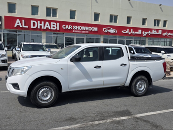 Nissan  Navara  SE  2019  Manual  88,000 Km  4 Cylinder  Rear Wheel Drive (RWD)  Pick Up  White