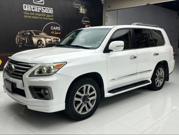 Lexus  LX  570  2015  Automatic  440,000 Km  8 Cylinder  Four Wheel Drive (4WD)  SUV  White