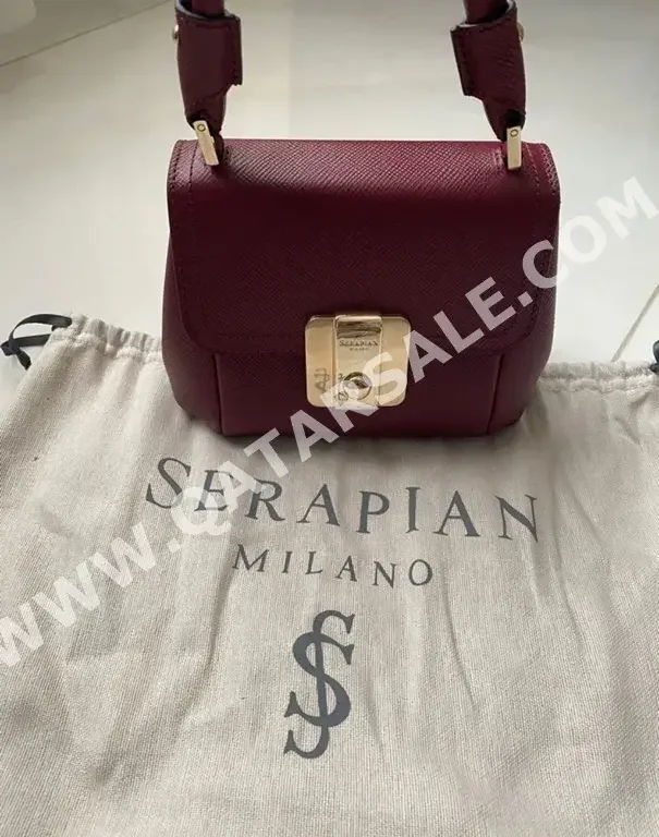 حقائب  سيرابيان \  نسائي  قطر