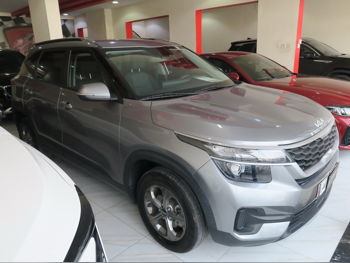 Kia  Seltos  2023  Automatic  82,000 Km  4 Cylinder  Rear Wheel Drive (RWD)  SUV  Silver  With Warranty