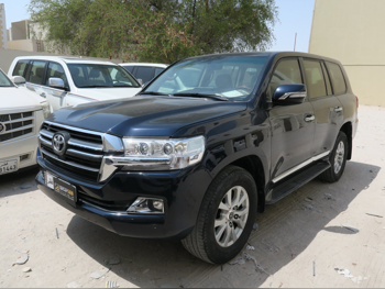 Toyota  Land Cruiser  GXR  2018  Automatic  121,000 Km  8 Cylinder  Four Wheel Drive (4WD)  SUV  Dark Blue
