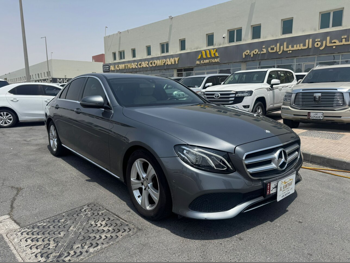 Mercedes-Benz  E-Class  200  2017  Automatic  89,000 Km  4 Cylinder  Rear Wheel Drive (RWD)  Sedan  Gray
