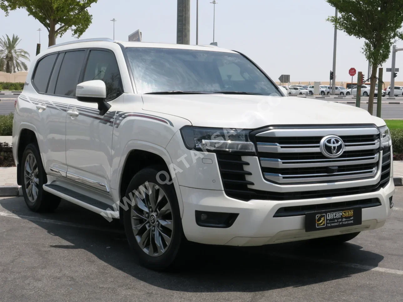 Toyota  Land Cruiser  GXR Twin Turbo  2022  Automatic  66,000 Km  6 Cylinder  Four Wheel Drive (4WD)  SUV  White  With Warranty