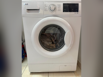 Washing Machines & All in ones LG /  Front Load Washer  White
