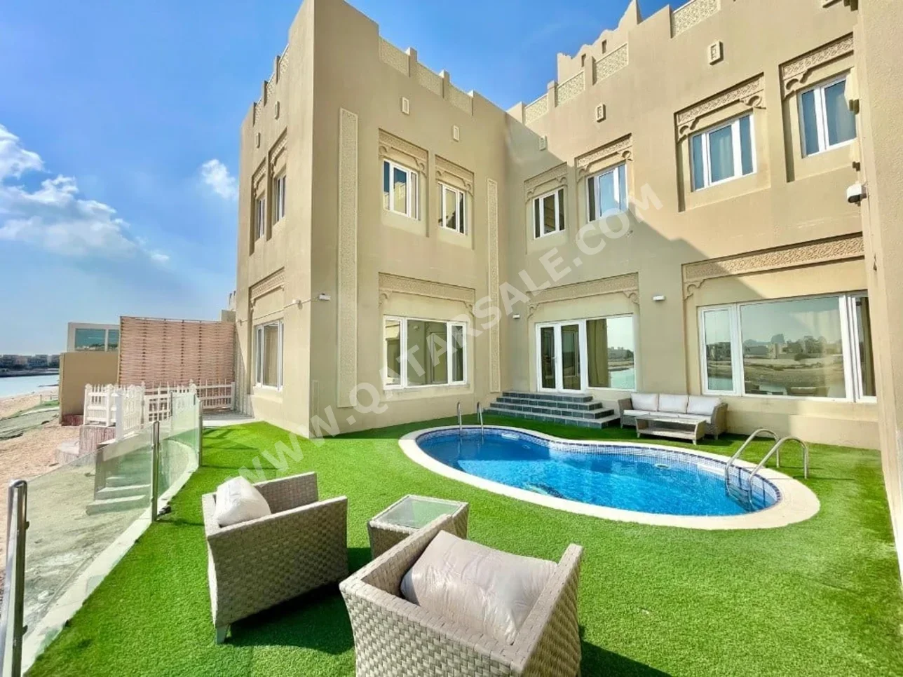 سكن عائلي  - مفروشة بالكامل  - الدوحة  - لقطيفية  - 5 غرف نوم