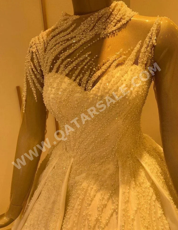 فستان زفاف  - أبيض  -المقاس: وسط