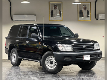 تويوتا  لاند كروزر  جي  1998  عادي  177,000 كم  6 سلندر  دفع رباعي  اس يو في  أسود