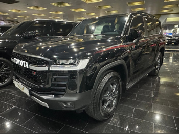 Toyota  Land Cruiser  GR Sport Twin Turbo  2025  Automatic  3,100 Km  6 Cylinder  Four Wheel Drive (4WD)  SUV  Black  With Warranty