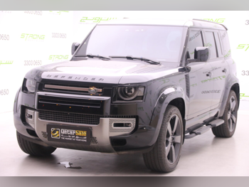 Land Rover  Defender  110 HSE  2024  Automatic  36,000 Km  6 Cylinder  Four Wheel Drive (4WD)  SUV  Black  With Warranty