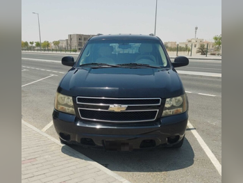 Chevrolet  Tahoe  2009  Automatic  260,000 Km  8 Cylinder  Rear Wheel Drive (RWD)  SUV  Black