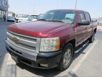 Chevrolet  Silverado  2013  Automatic  190,000 Km  8 Cylinder  Four Wheel Drive (4WD)  Pick Up  Red