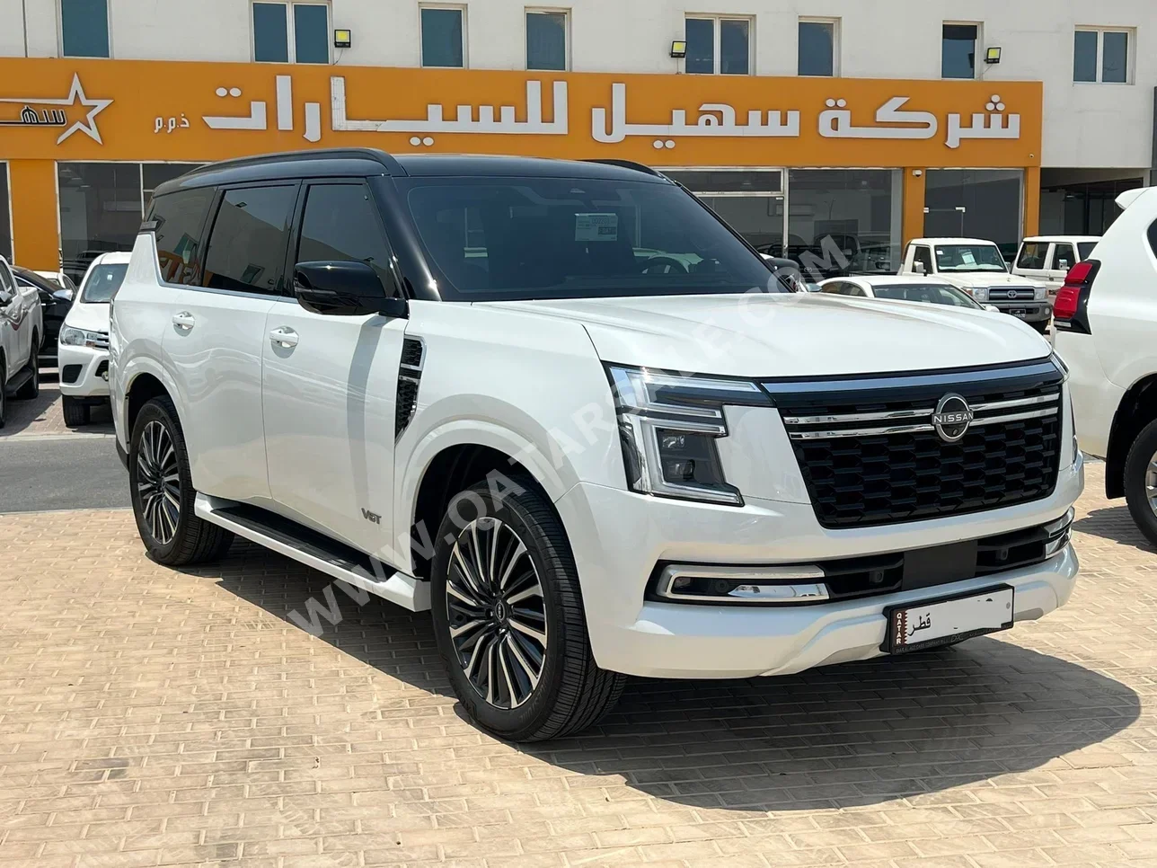 Nissan  Patrol  Platinum  2025  Automatic  15,000 Km  8 Cylinder  Four Wheel Drive (4WD)  SUV  White  With Warranty