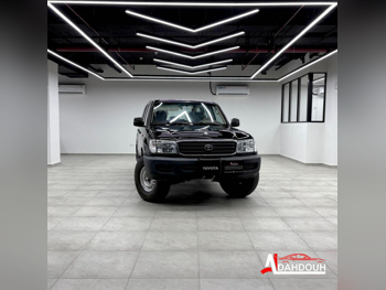 Toyota  Land Cruiser  GX  2002  Automatic  434,000 Km  6 Cylinder  Four Wheel Drive (4WD)  SUV  Black