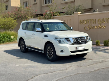 نيسان  باترول  اس اي  2014  اوتوماتيك  250,000 كم  8 سلندر  دفع رباعي  اس يو في  أبيض
