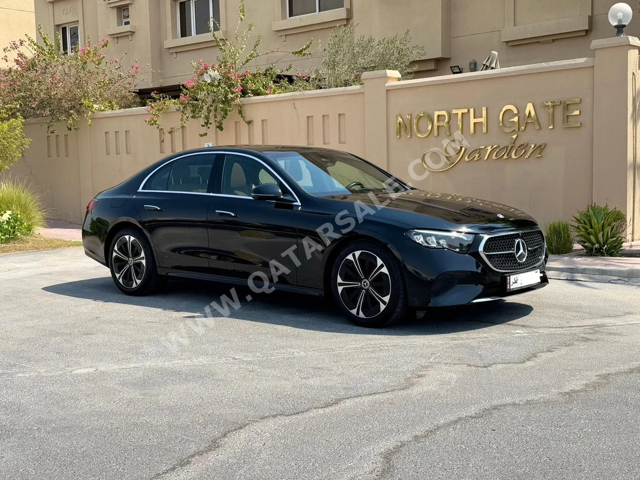 Mercedes-Benz  E-Class  200  2024  Automatic  30,000 Km  4 Cylinder  Rear Wheel Drive (RWD)  Sedan  Black  With Warranty