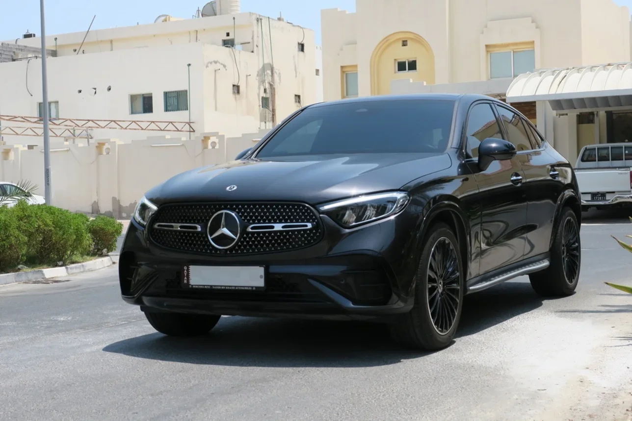 Mercedes-Benz  GLC  200 AMG  2024  Automatic  42,900 Km  4 Cylinder  All Wheel Drive (AWD)  SUV  Black  With Warranty