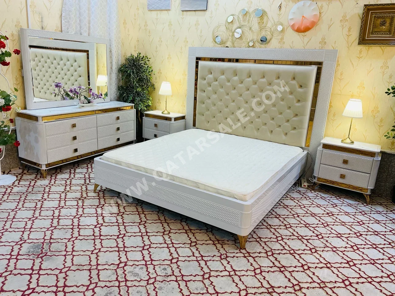 أطقم غرف نوم