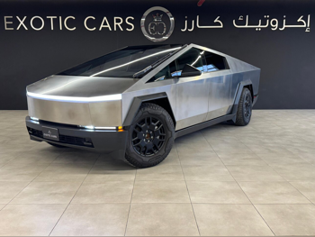 تسلا  سايبر تراك  فئة فاونديشن  2024  اوتوماتيك  390 كم  0 سلندر  دفع كلي مستمر  اس يو في  فضي