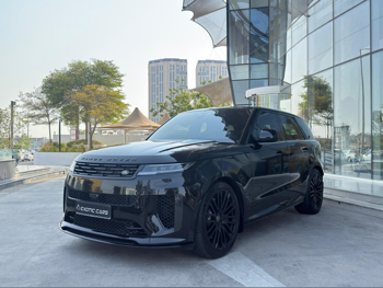 Land Rover  Range Rover  Sport  2025  Automatic  2,500 Km  6 Cylinder  Four Wheel Drive (4WD)  SUV  Black  With Warranty