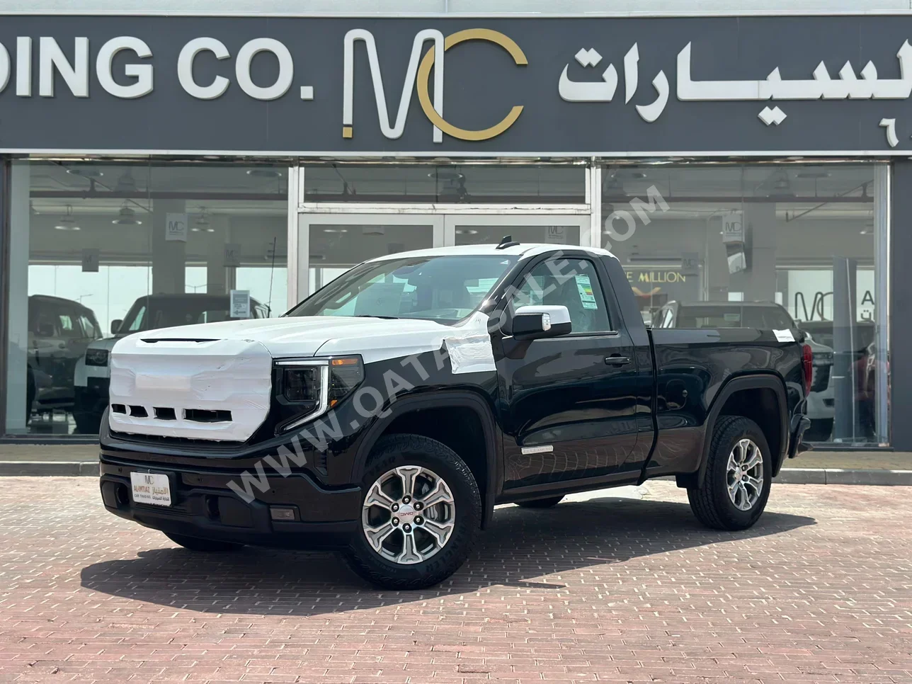جي ام سي  سييرا  1500  2025  اوتوماتيك  0 كم  8 سلندر  دفع رباعي  بيكب  أسود  تحت الضمان