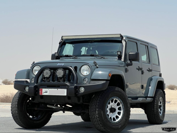 Jeep  Wrangler  Sahara  2014  Automatic  173,000 Km  6 Cylinder  Four Wheel Drive (4WD)  SUV  Gray