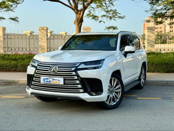 Lexus  LX  600 VIP  2023  Automatic  41,000 Km  6 Cylinder  Four Wheel Drive (4WD)  SUV  White  With Warranty