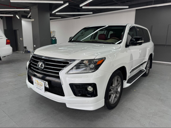 Lexus  LX  570 S  2011  Automatic  224,000 Km  8 Cylinder  Four Wheel Drive (4WD)  SUV  White