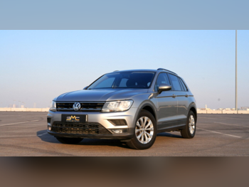 Volkswagen Tiguan 1.4 TSI 2018 Automatic 44,000 Km 4 Cylinder Front Wheel Drive (FWD) SUV Beige