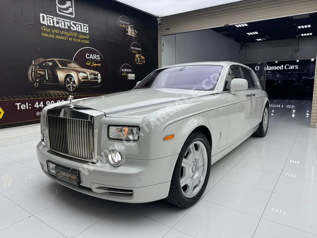Rolls-Royce  Phantom  2010  Automatic  20,000 Km  12 Cylinder  All Wheel Drive (AWD)  Sedan  White