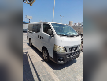 Nissan  Urvan  2016  Manual  627,041 Km  4 Cylinder  Front Wheel Drive (FWD)  Van / Bus  White
