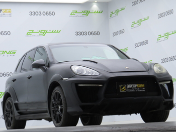 Porsche  Cayenne  GTS  2013  Automatic  82,000 Km  8 Cylinder  Four Wheel Drive (4WD)  SUV  Black