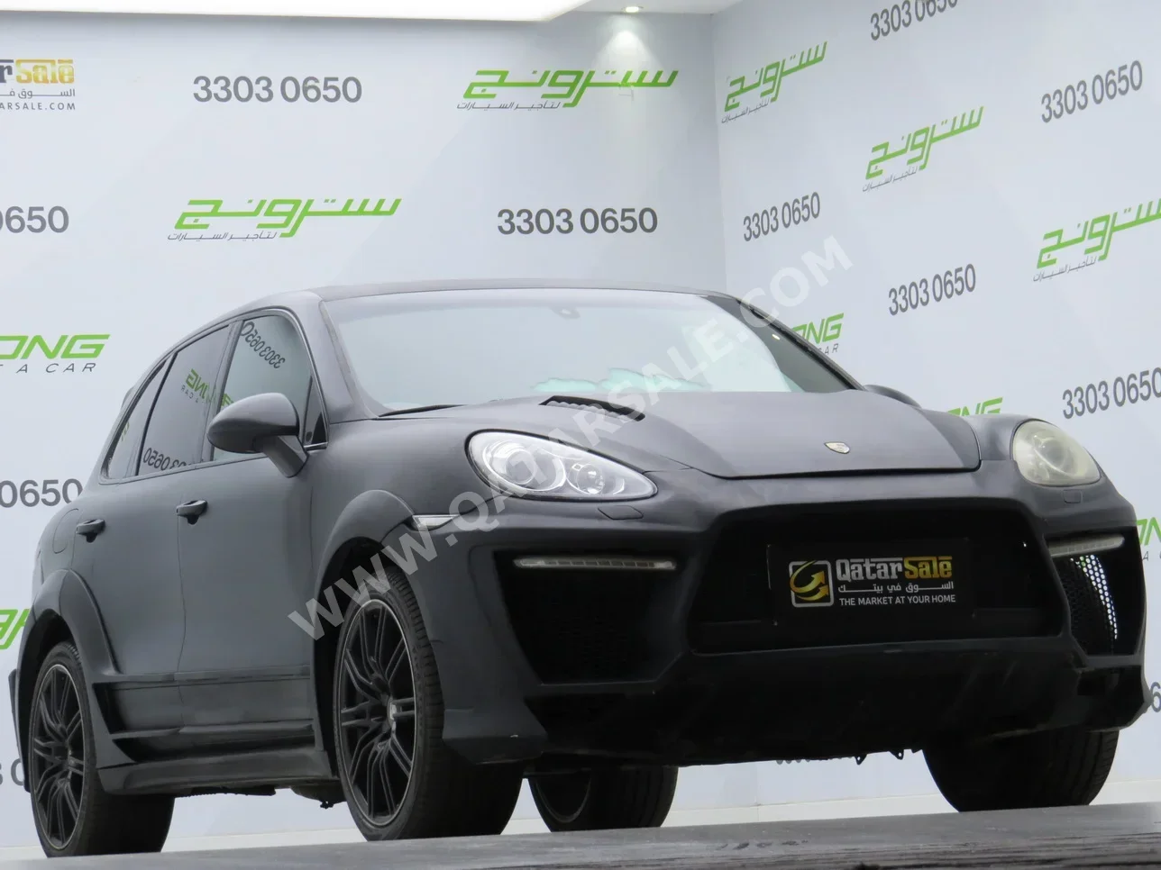 Porsche  Cayenne  GTS  2013  Automatic  82,000 Km  8 Cylinder  Four Wheel Drive (4WD)  SUV  Black