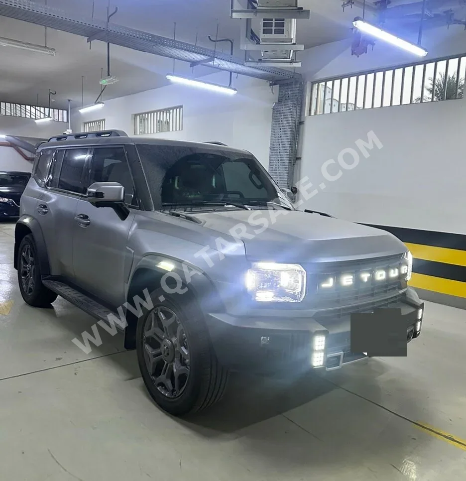Jetour  T2  Luxury Plus  2025  Automatic  2,700 Km  6 Cylinder  All Wheel Drive (AWD)  SUV  Gray Matte  With Warranty
