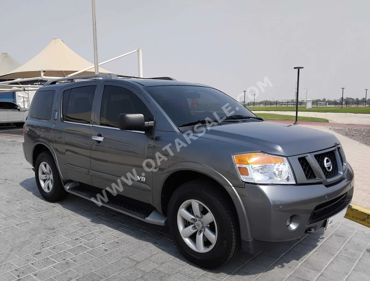 Nissan  Armada  Platinum  2013  Automatic  10 Km  8 Cylinder  Four Wheel Drive (4WD)  SUV  Gray