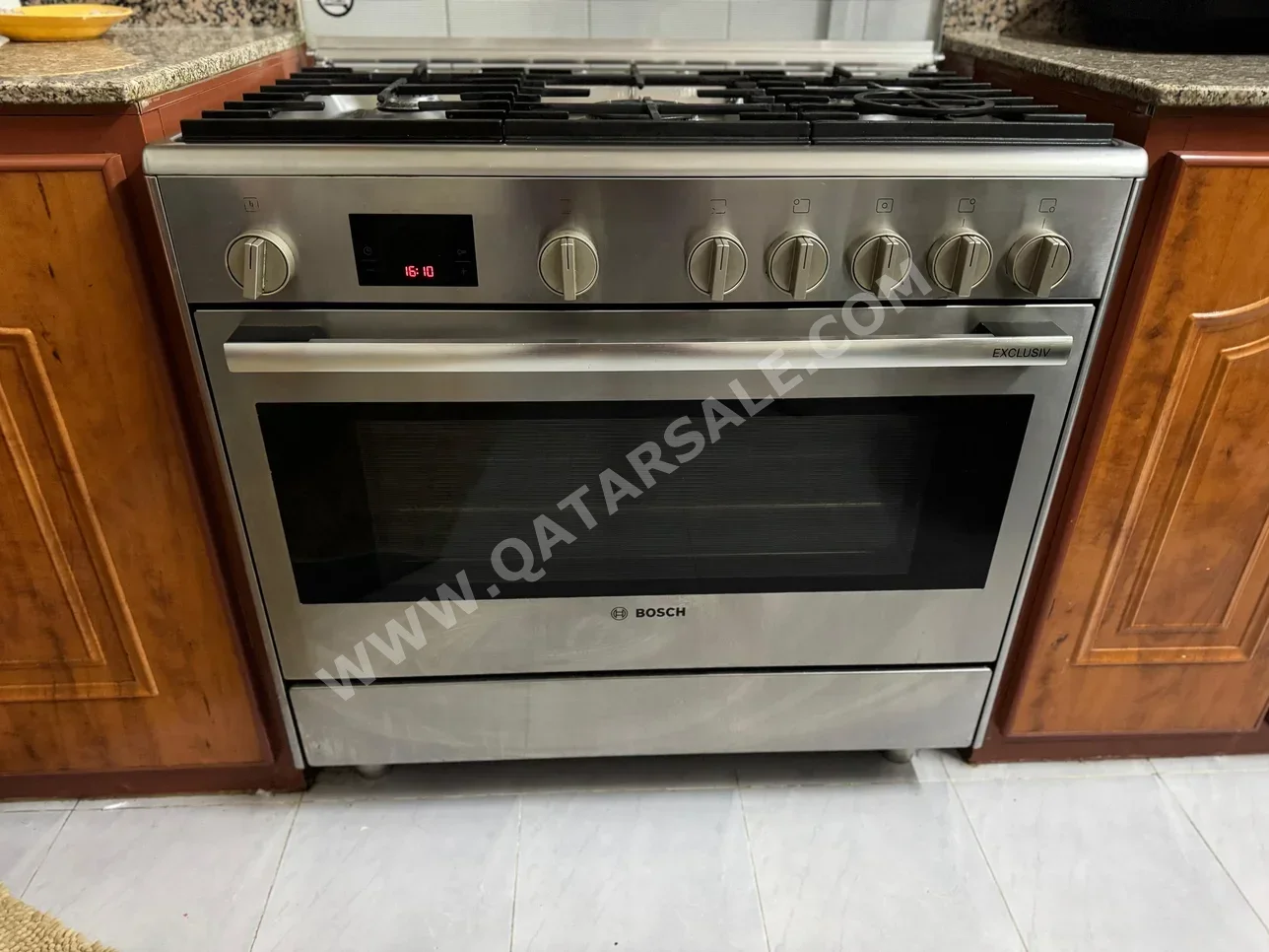 Bosch  Stove  - Gas & Electric  - Silver