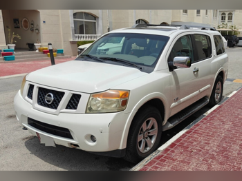 Nissan  Armada  SE  2012  Automatic  139,700 Km  8 Cylinder  Four Wheel Drive (4WD)  SUV  White