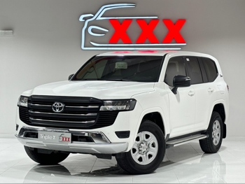 Toyota  Land Cruiser  GX  2022  Automatic  74,000 Km  6 Cylinder  Four Wheel Drive (4WD)  SUV  White  With Warranty