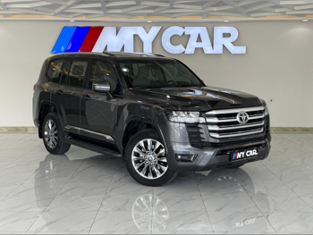 Toyota  Land Cruiser  GXR Twin Turbo  2023  Automatic  17,000 Km  6 Cylinder  Four Wheel Drive (4WD)  SUV  Gray  With Warranty