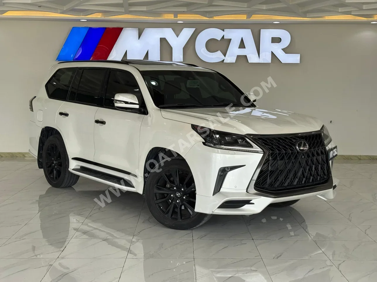 لكزس  ال اكس  570 اس بلاك ايديشن  2019  اوتوماتيك  125,000 كم  8 سلندر  دفع رباعي  اس يو في  أبيض
