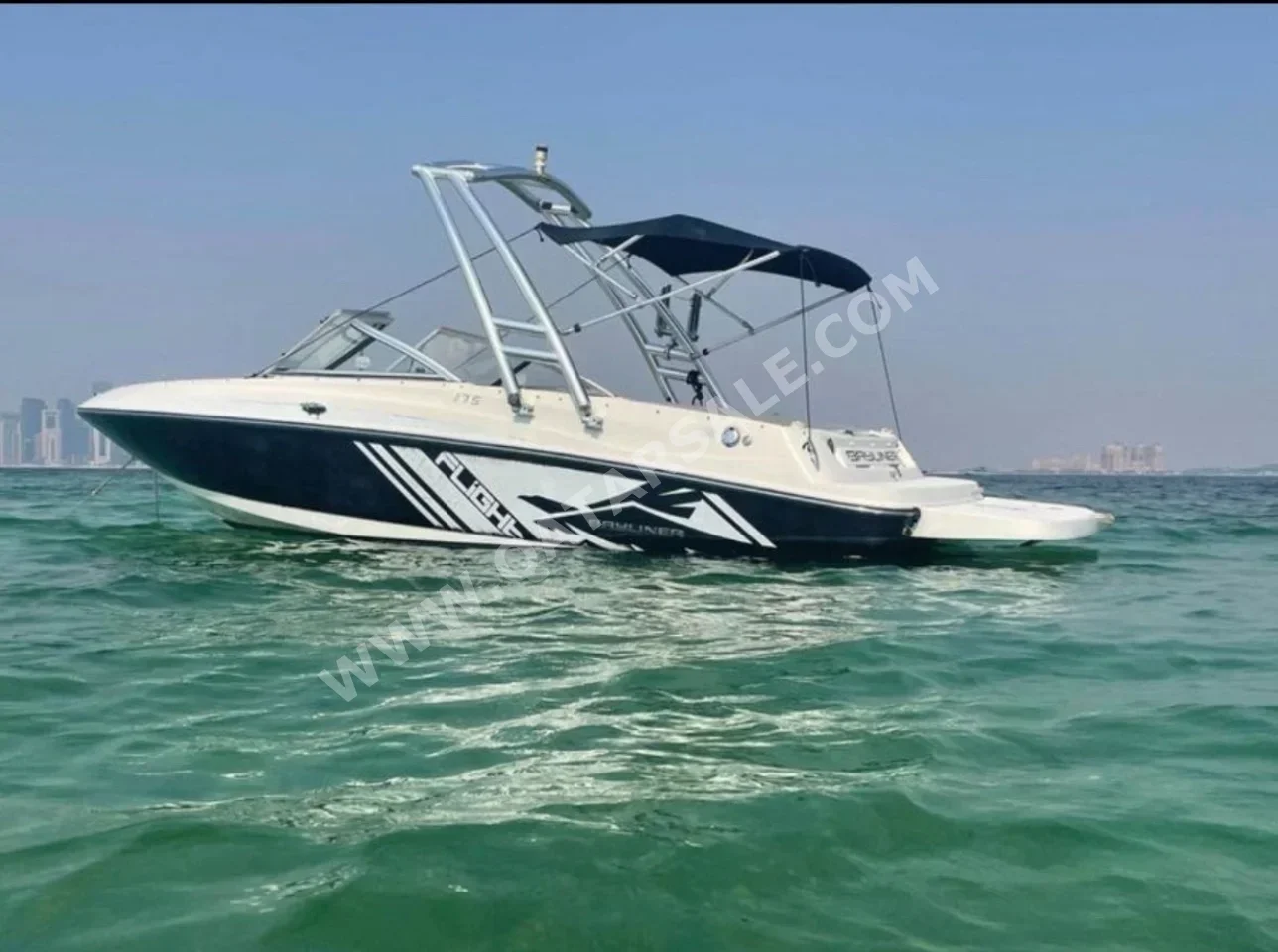 Speed Boat Bayliner