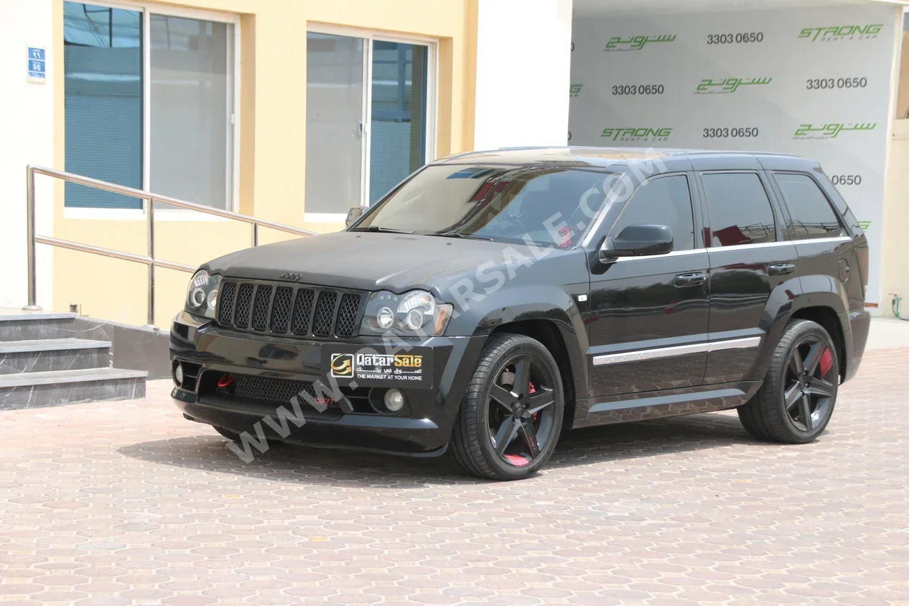 Jeep  Grand Cherokee  SRT-8  2007  Automatic  199,000 Km  8 Cylinder  Four Wheel Drive (4WD)  SUV  Black