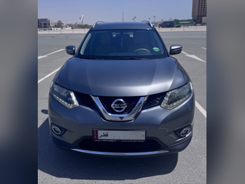 Nissan  X-Trail  SV  2016  Automatic  101,000 Km  4 Cylinder  Four Wheel Drive (4WD)  SUV  Gray