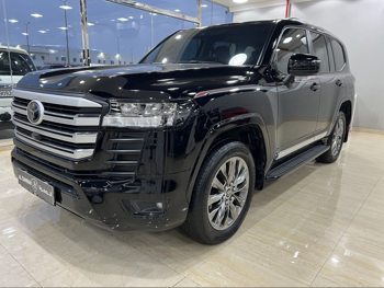 Toyota  Land Cruiser  GXR  2023  Automatic  31,000 Km  6 Cylinder  Four Wheel Drive (4WD)  SUV  Black  With Warranty