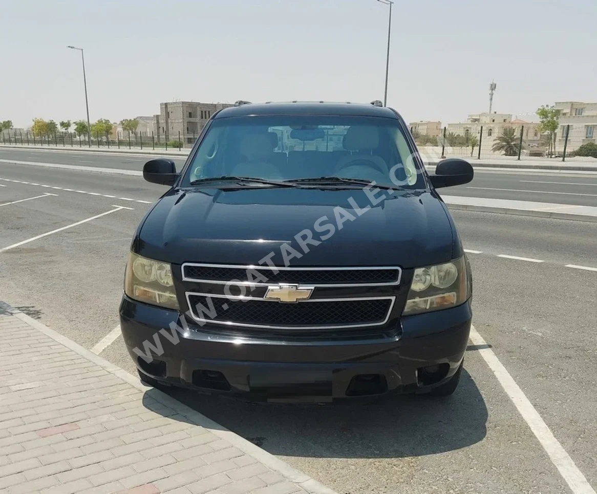 شفروليه  تاهو  2009  اوتوماتيك  260,000 كم  8 سلندر  دفع خلفي  اس يو في  أسود